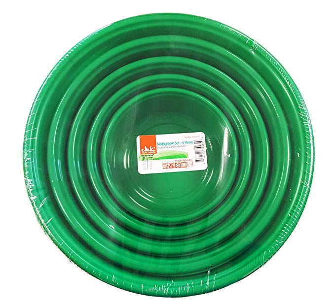 Set of 5 Plastic Nesting Mixing Bowls in 5 Different Sizes and 2 Colors (Green)