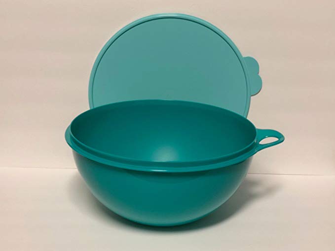 Tupperware Thatsa Bowl 32-cup in Teal